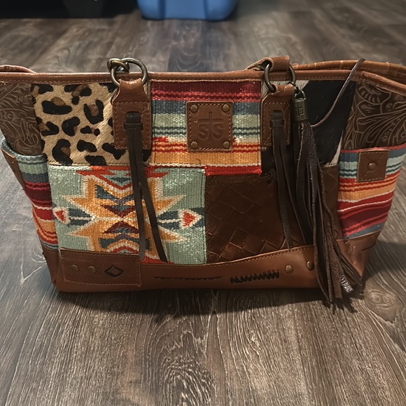 STS purse and wallet has concealed carry pocket only used a few times - Picture 6 of 6